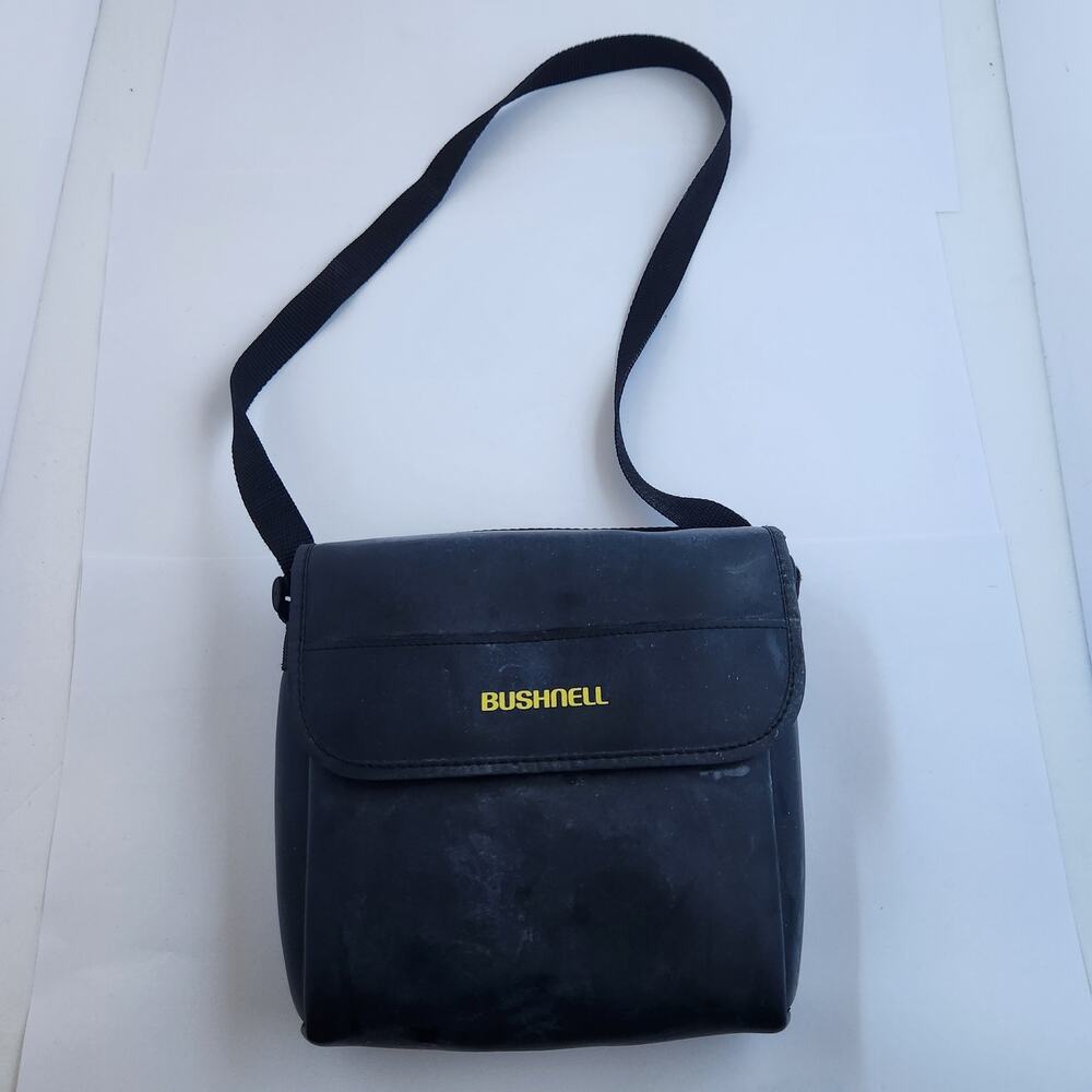 Bushnell 16x50 FOV 182ft with case